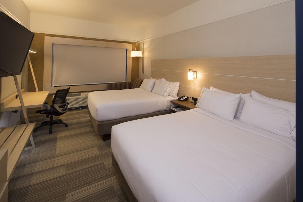 Holiday Inn Express & Suites Alpena - Downtown By Ihg Екстер'єр фото