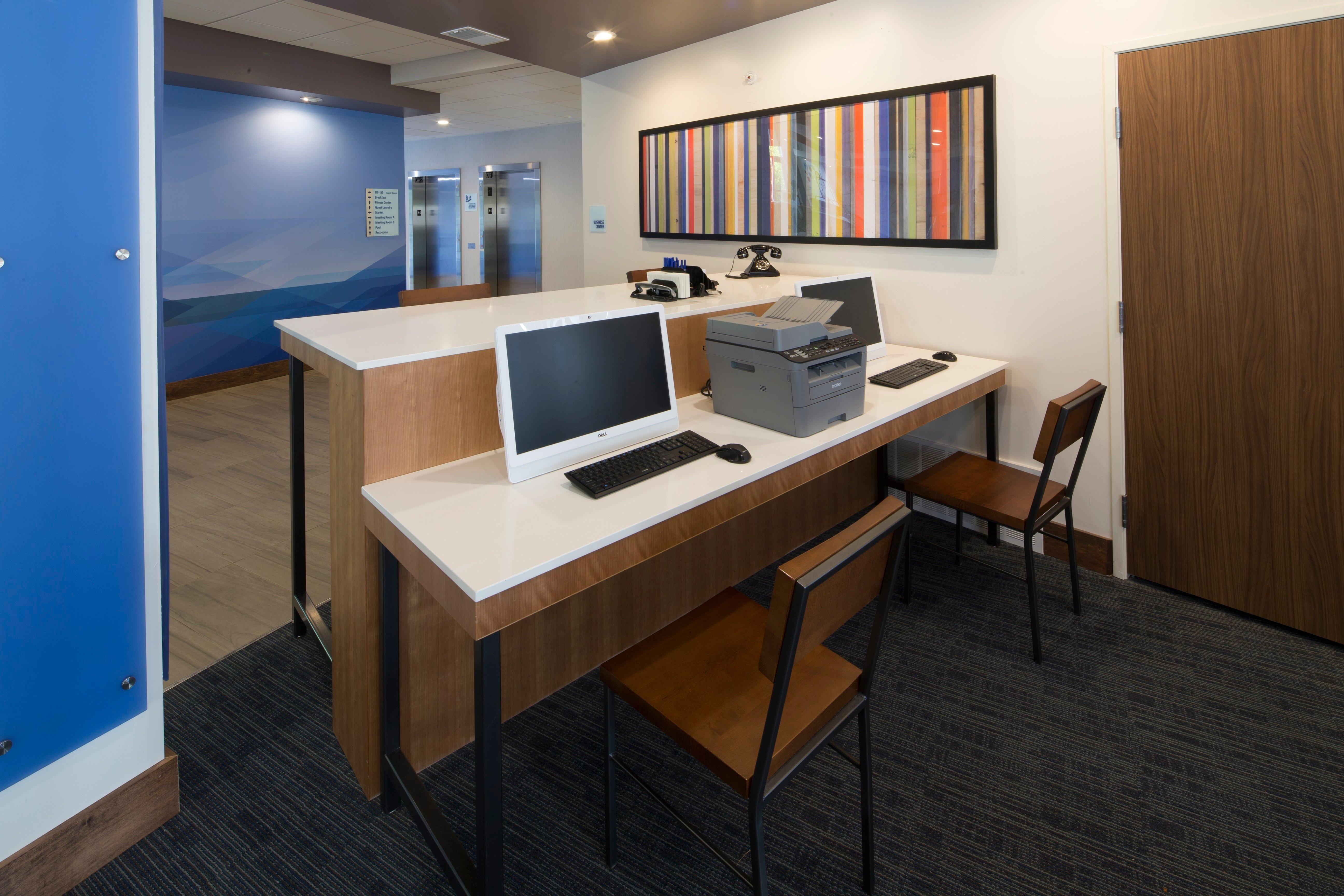 Holiday Inn Express & Suites Alpena - Downtown By Ihg Екстер'єр фото
