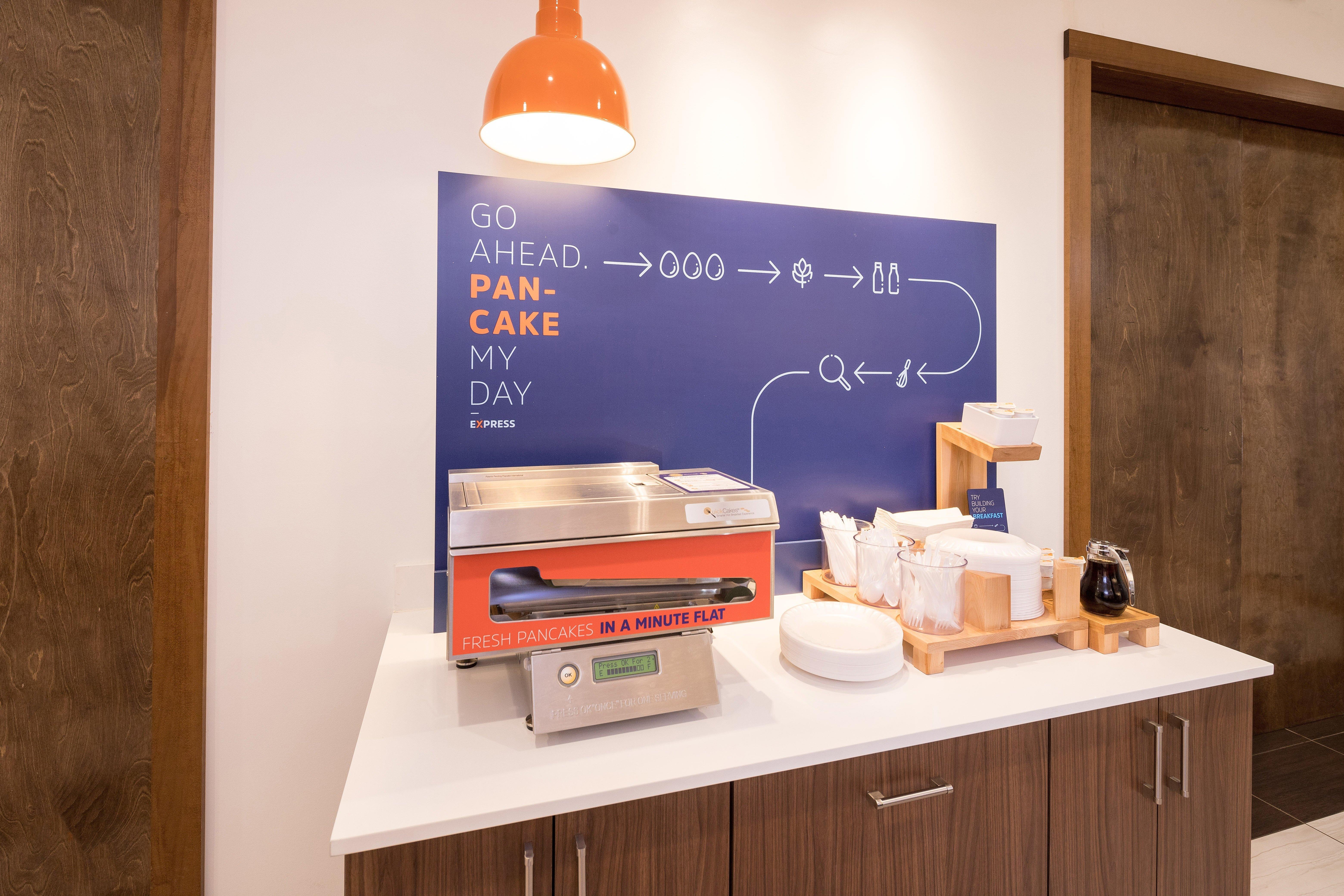 Holiday Inn Express & Suites Alpena - Downtown By Ihg Екстер'єр фото