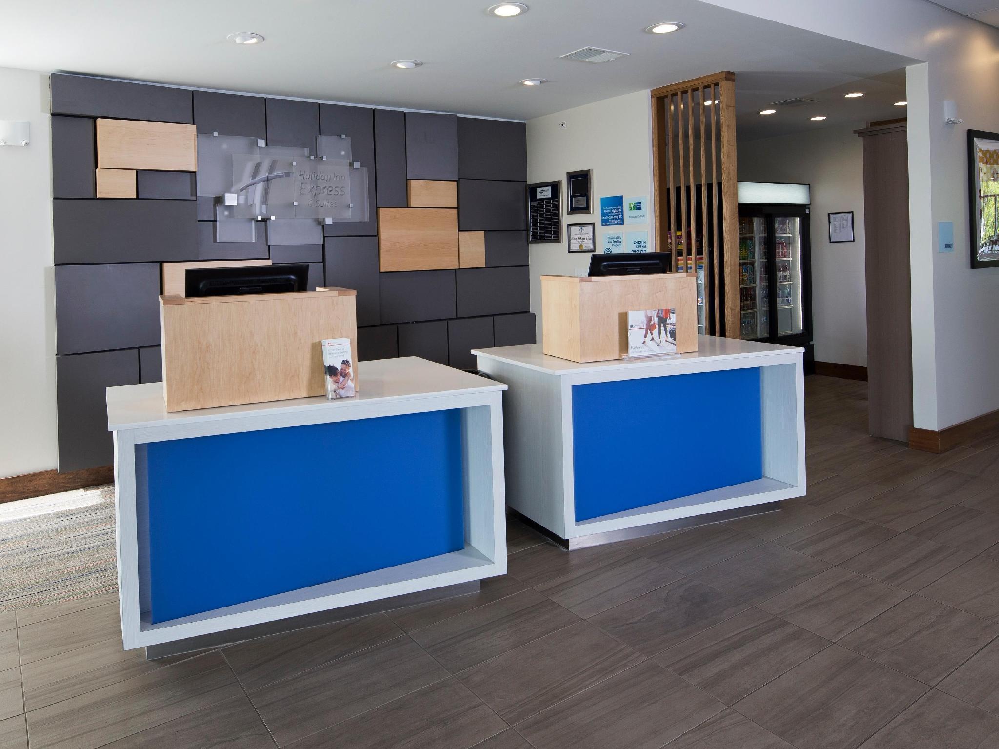 Holiday Inn Express & Suites Alpena - Downtown By Ihg Екстер'єр фото